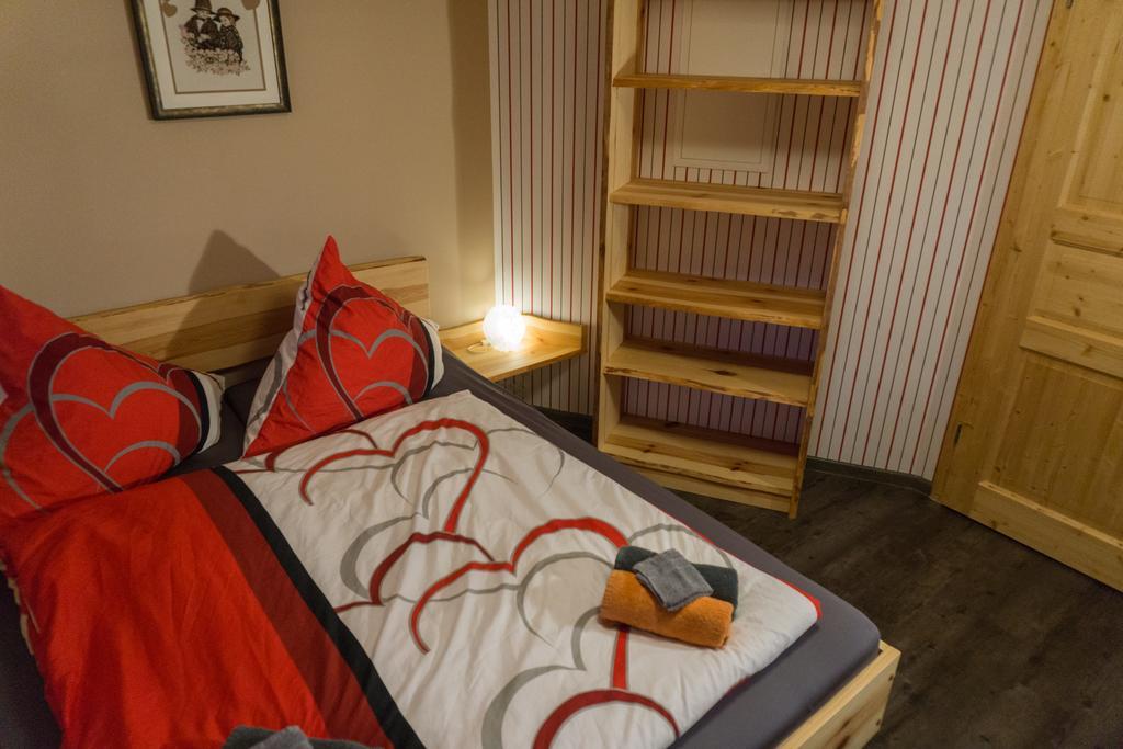 Ferienwohnung Laempelberg คลินเงนธาล ภายนอก รูปภาพ