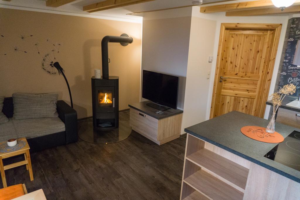 Ferienwohnung Laempelberg คลินเงนธาล ภายนอก รูปภาพ